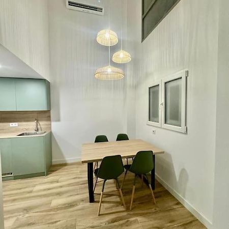 Gran Apartamento A Pie De Calle Valência Exterior foto