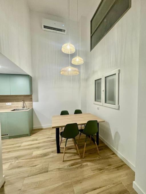 Gran Apartamento A Pie De Calle Valência Exterior foto